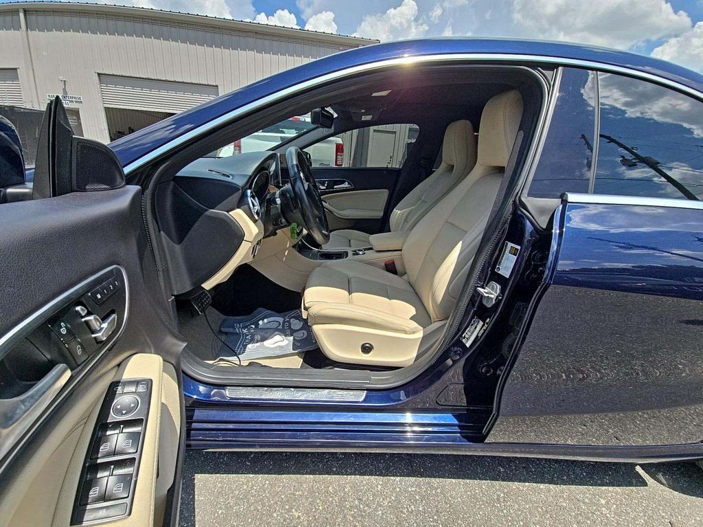 2018 Mercedes-Benz CLA-Class Image 6