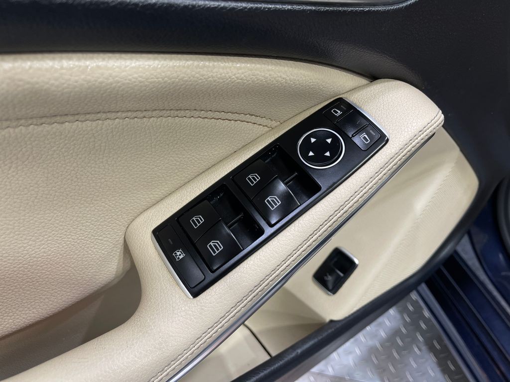 2018 Mercedes-Benz CLA-Class Image 15