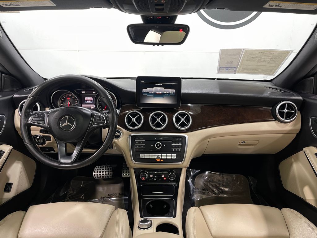 2018 Mercedes-Benz CLA-Class Image 18