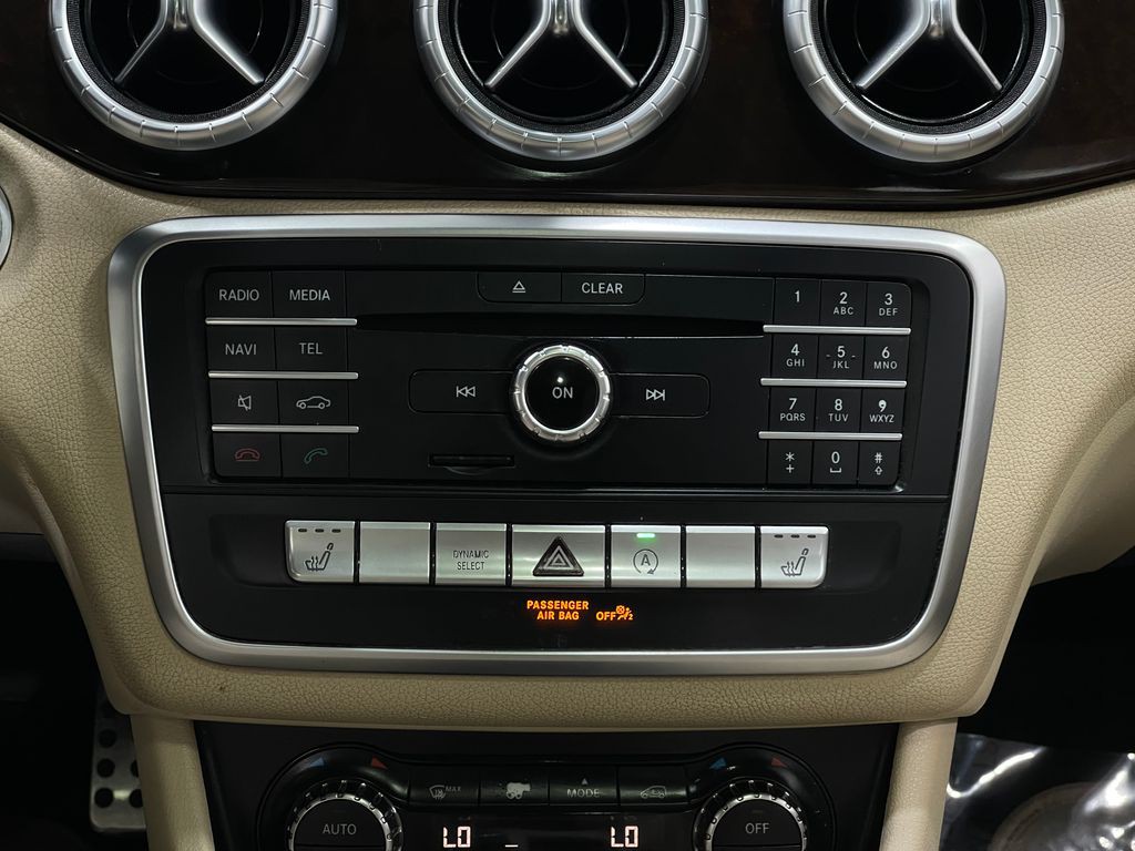 2018 Mercedes-Benz CLA-Class Image 24