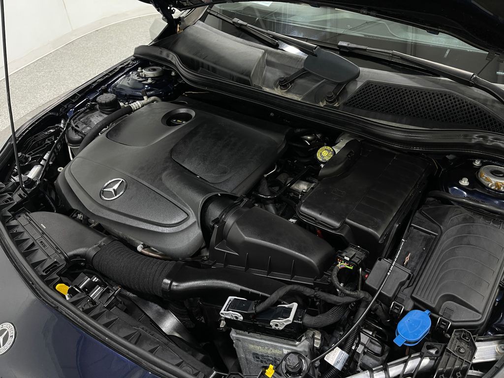 2018 Mercedes-Benz CLA-Class Image 28