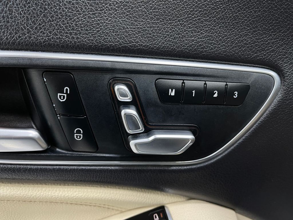 2018 Mercedes-Benz CLA-Class Image 17