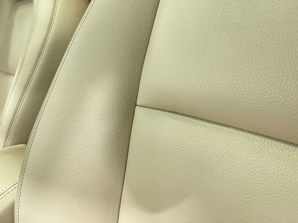 2018 Mercedes-Benz CLA-Class Image 18