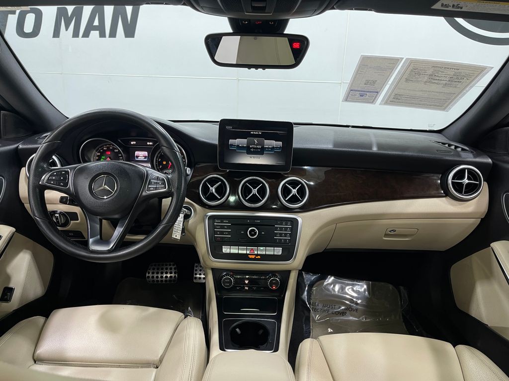2018 Mercedes-Benz CLA-Class Image 19