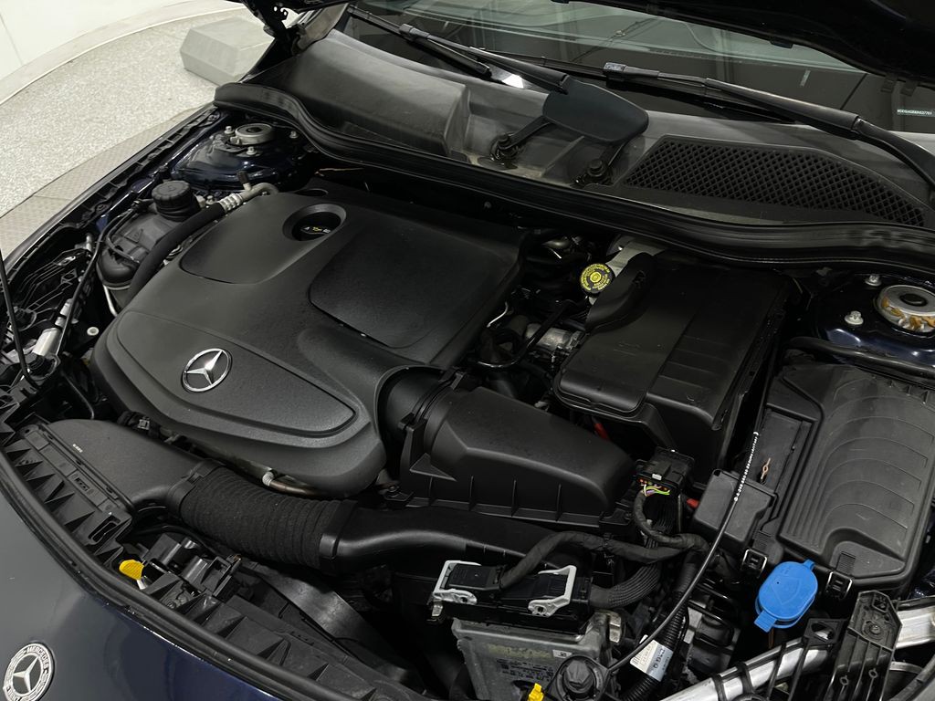 2018 Mercedes-Benz CLA-Class Image 28