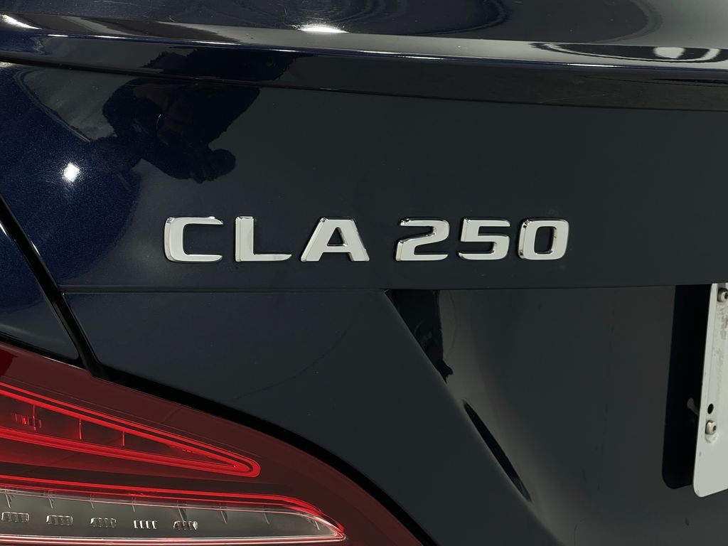 2018 Mercedes-Benz CLA-Class Image 39