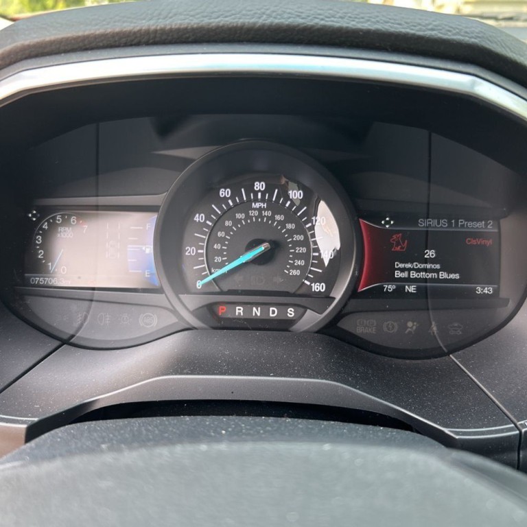 2018 Ford Edge Image 11