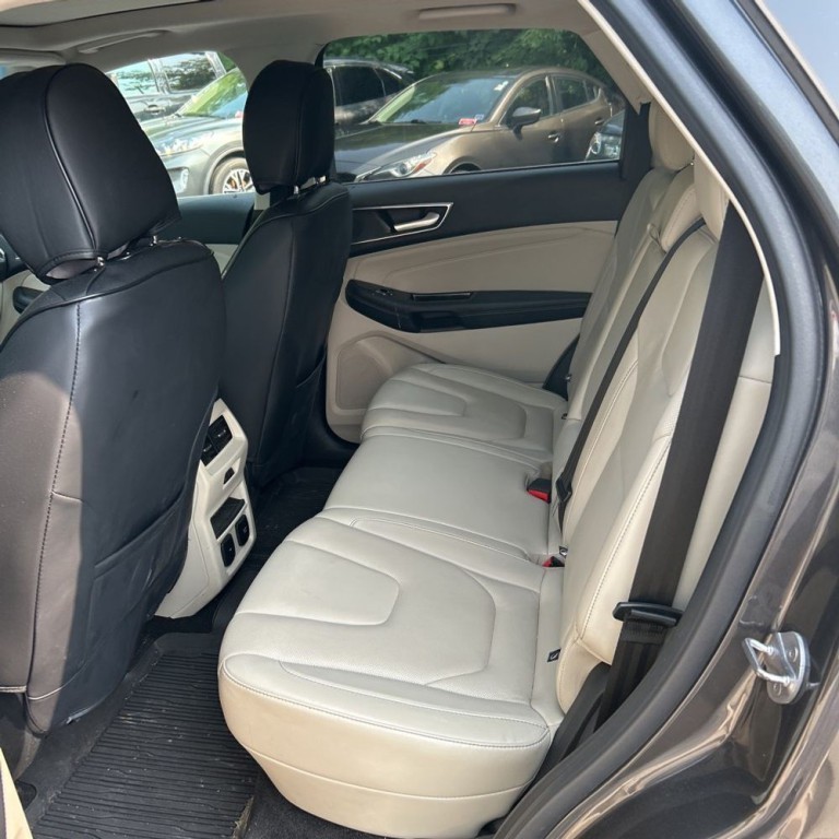 2018 Ford Edge Image 14