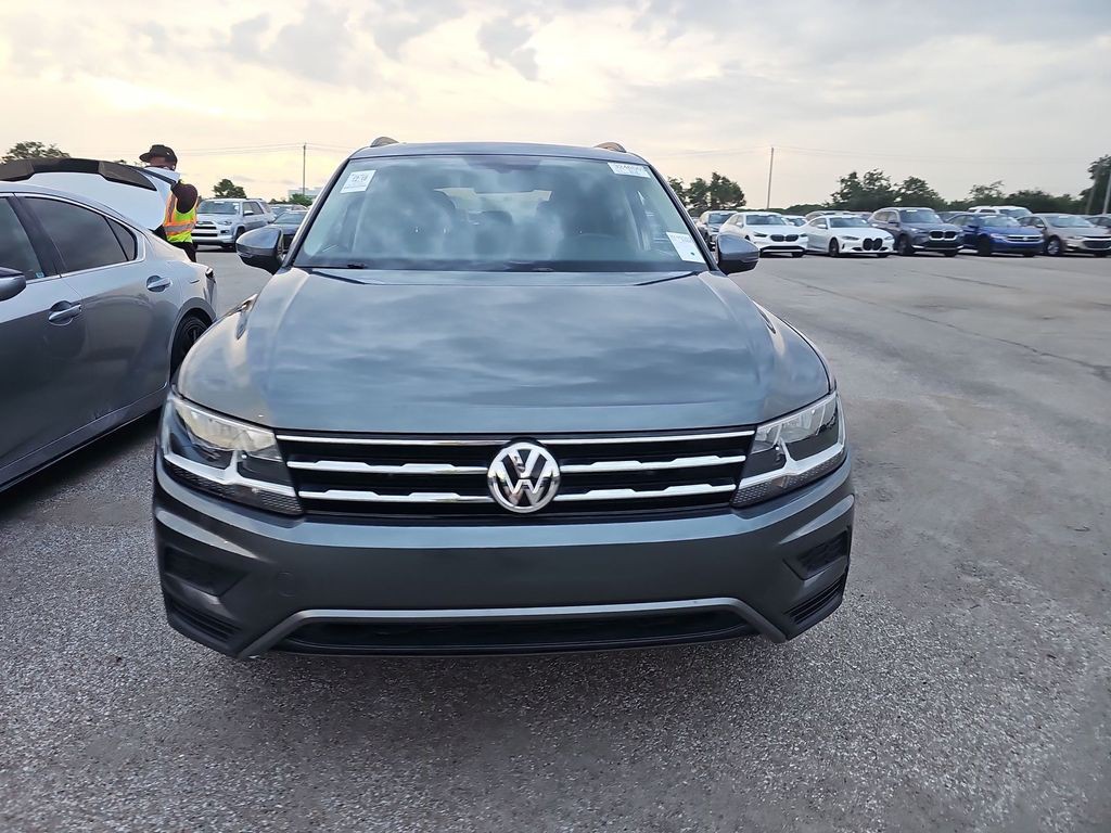 2019 Volkswagen Tiguan Image 2