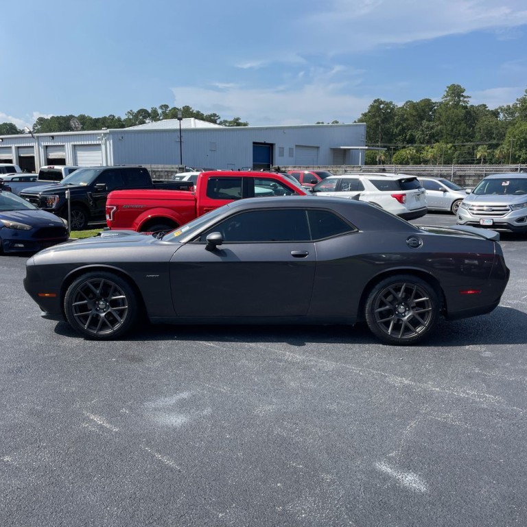 2016 Dodge Challenger Image 5