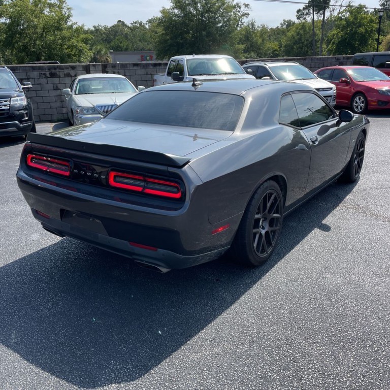 2016 Dodge Challenger Image 6