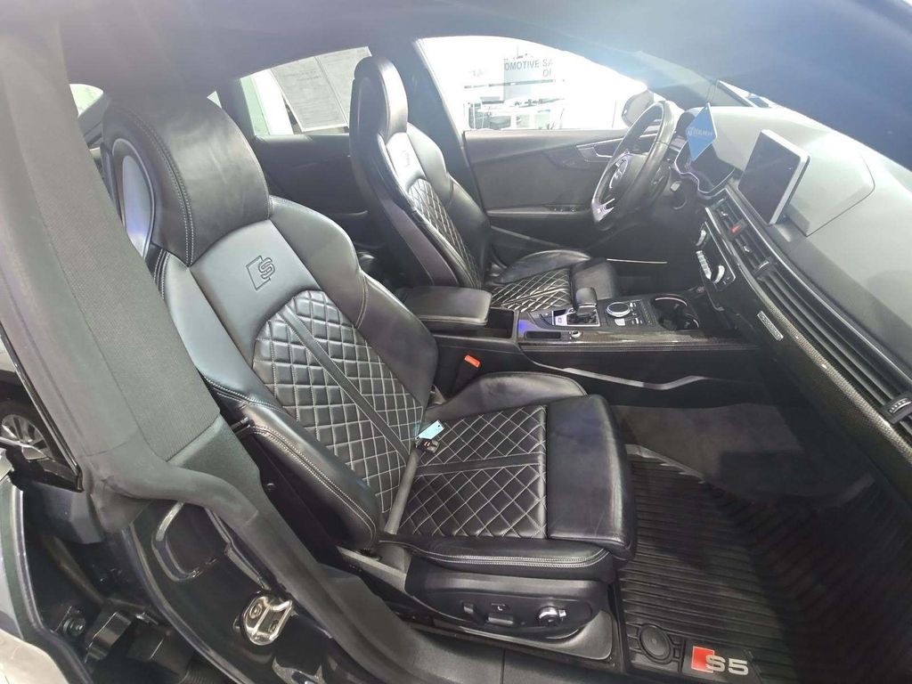 2018 Audi S5 Image 9