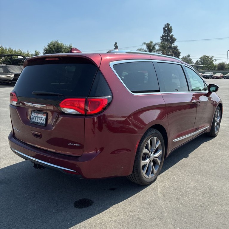 2019 Chrysler Pacifica Image 6