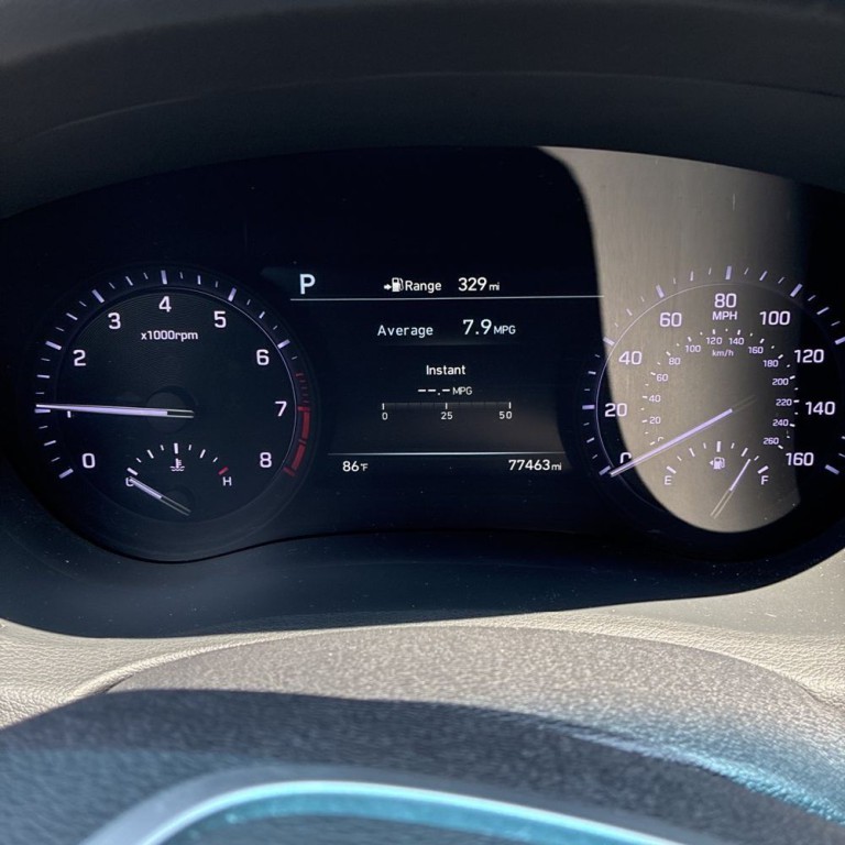 2019 Genesis G80 Image 13