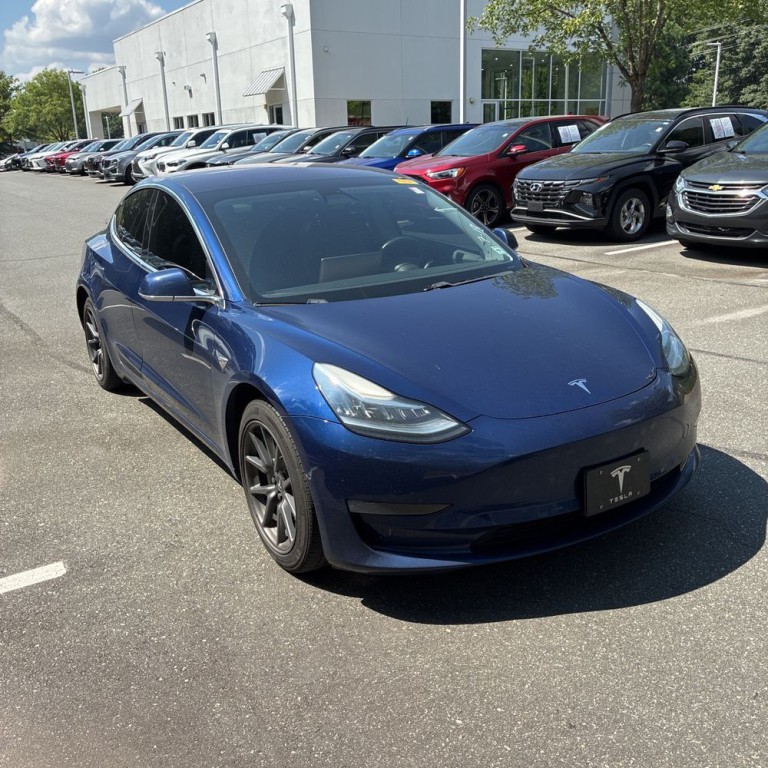 2018 Tesla Model 3 Image 1