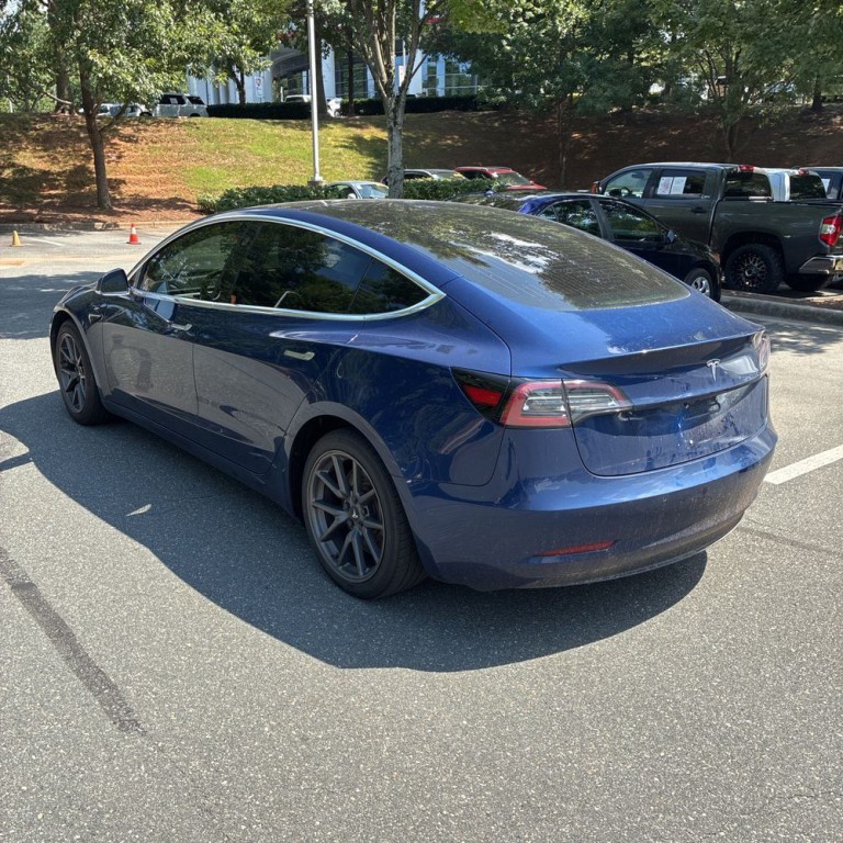 2018 Tesla Model 3 Image 8