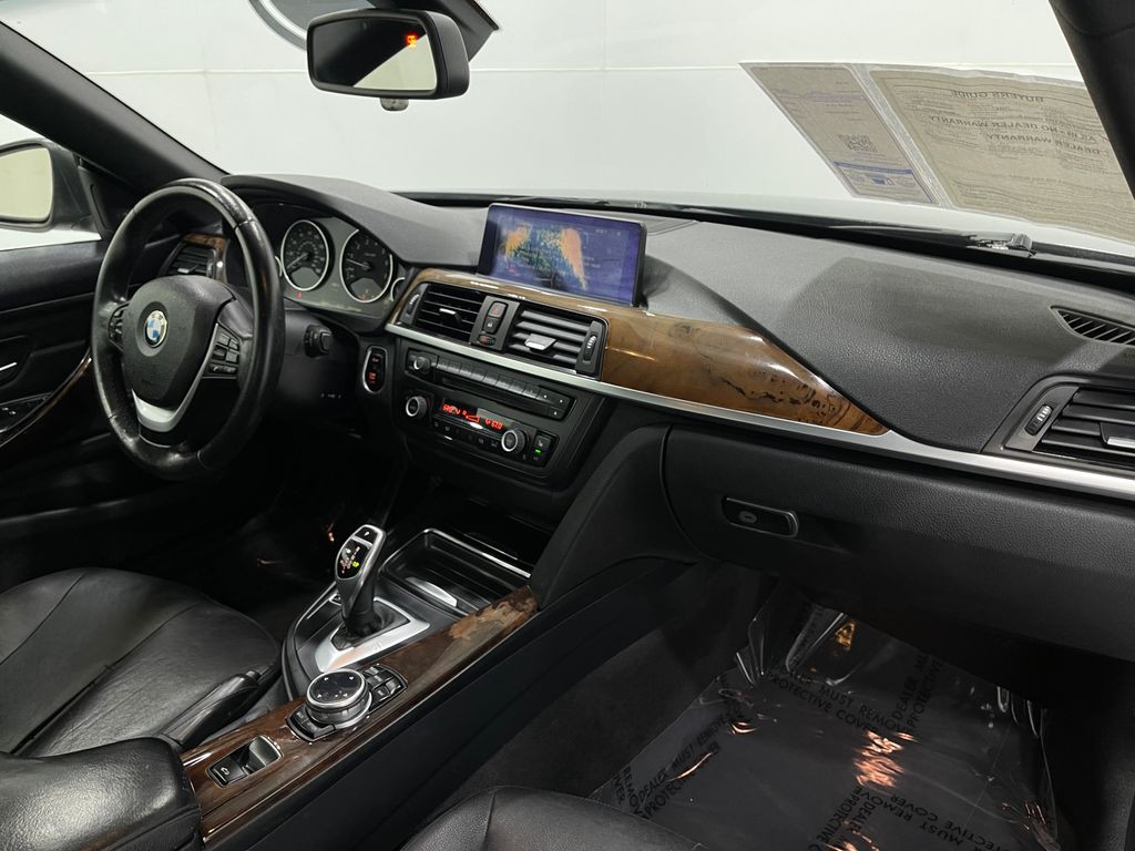 2014 BMW 4 Series Image 17