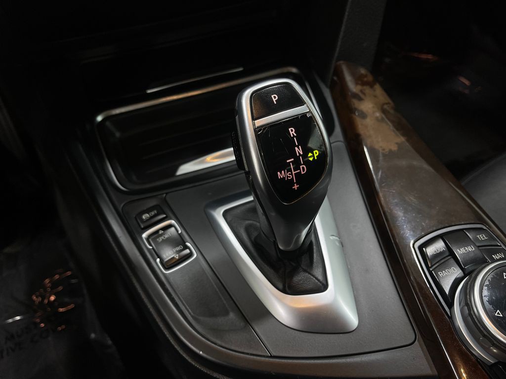 2014 BMW 4 Series Image 26