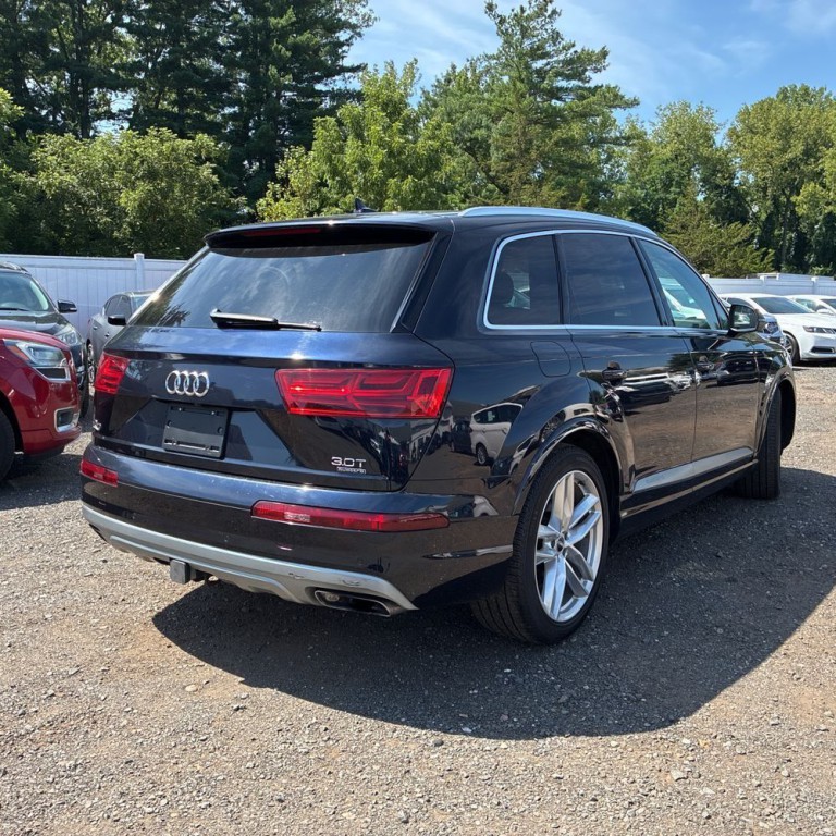 2017 Audi Q7 Image 6