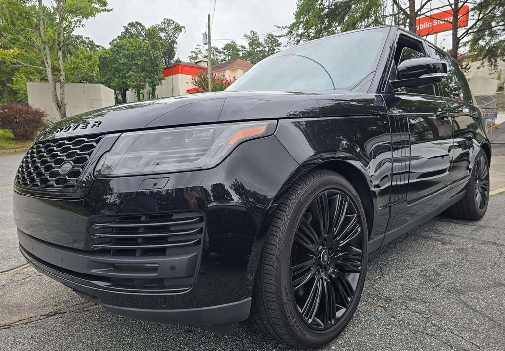 2018 Land Rover Range Rover Image 2