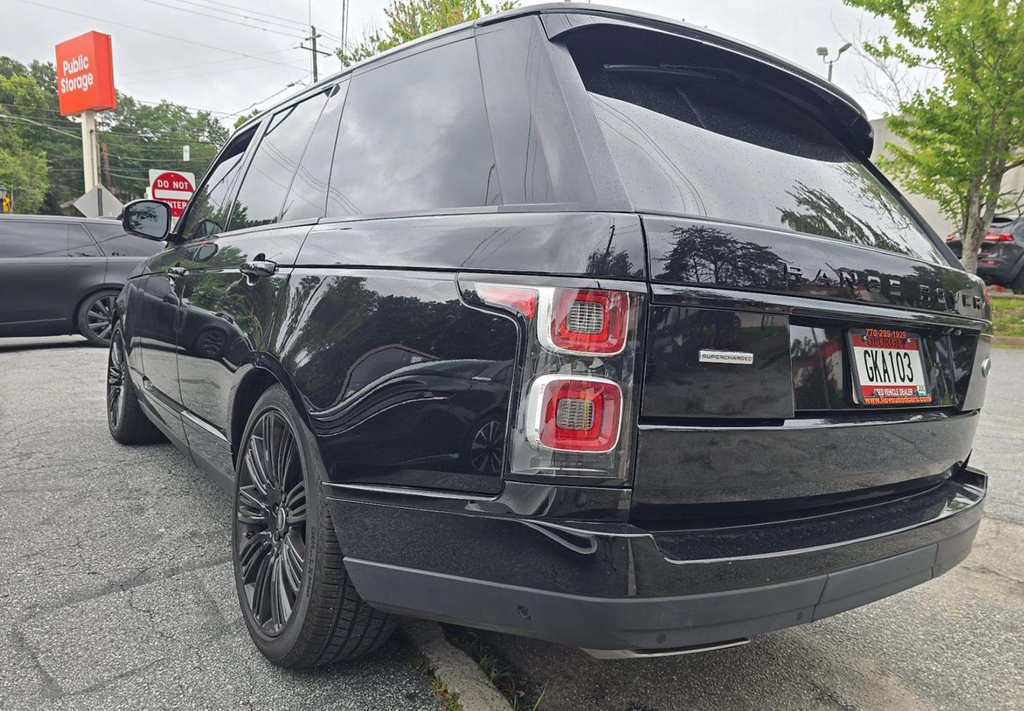2018 Land Rover Range Rover Image 4