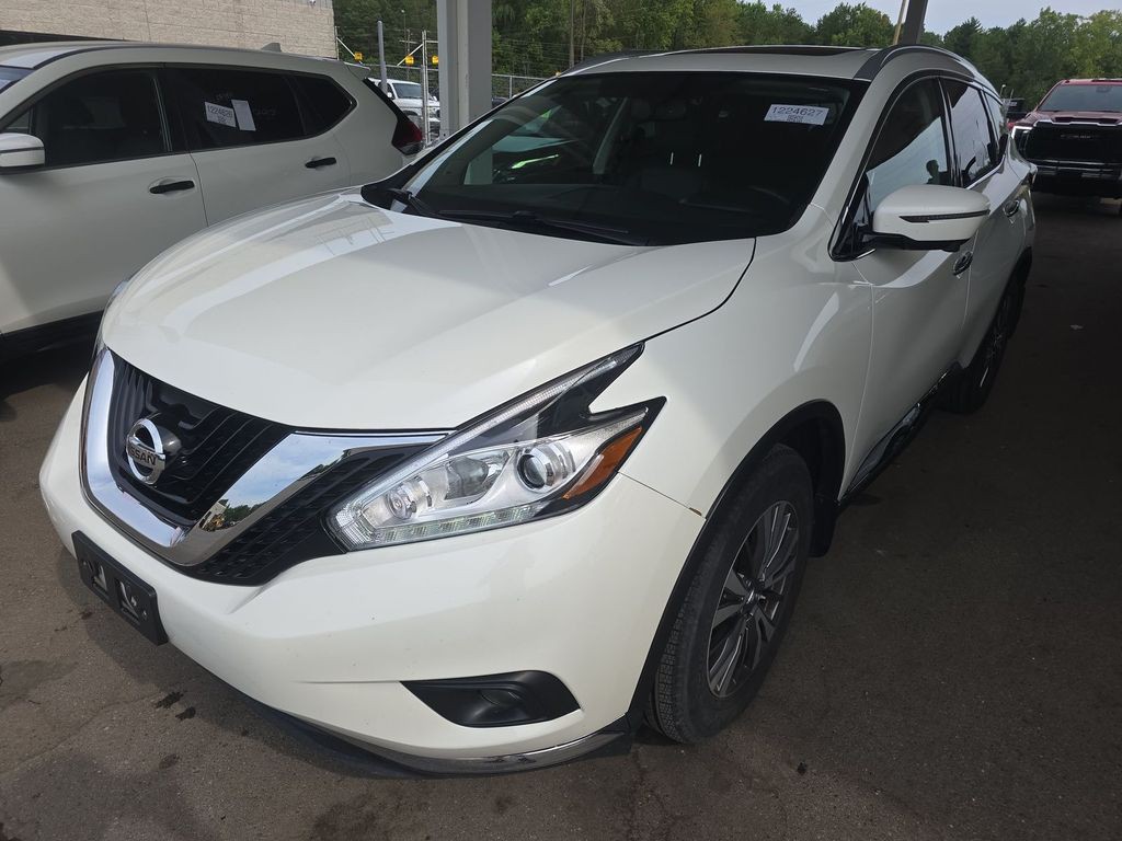 2018 Nissan Murano Image 2