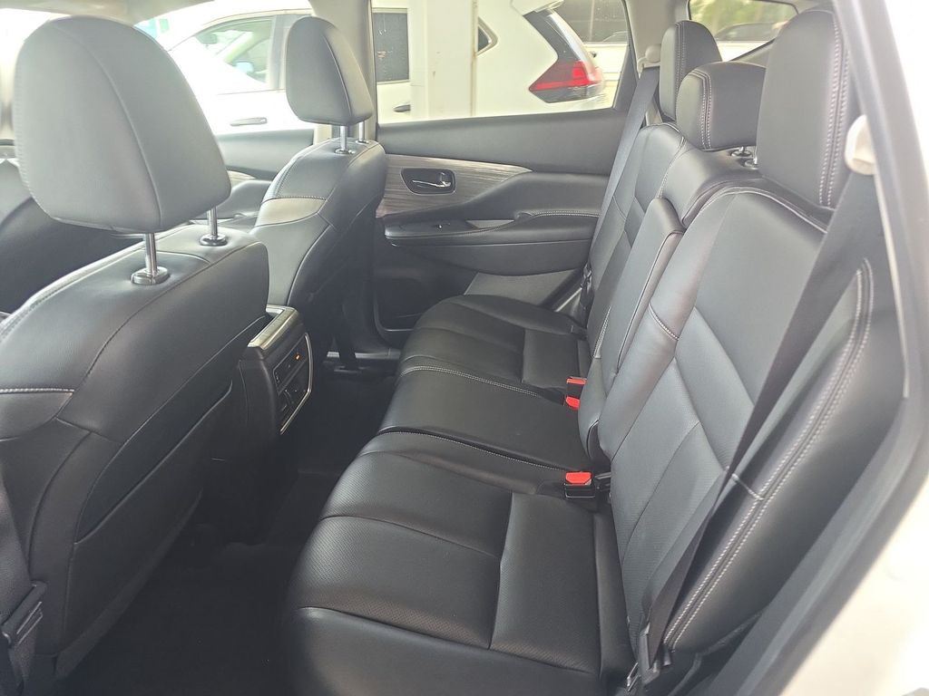 2018 Nissan Murano Image 11