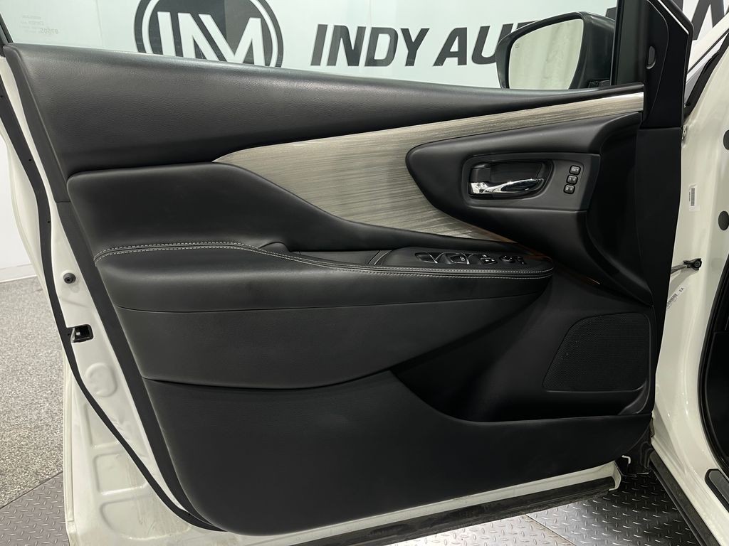 2018 Nissan Murano Image 14