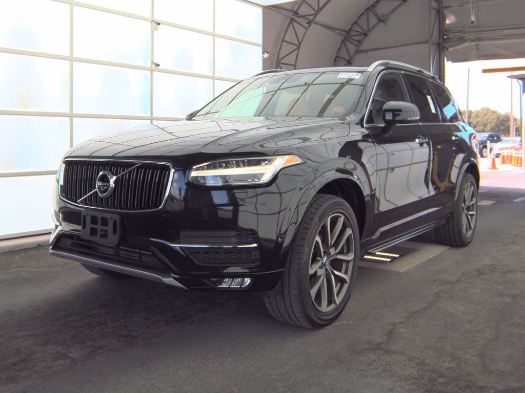 2018 Volvo XC90 Image 3