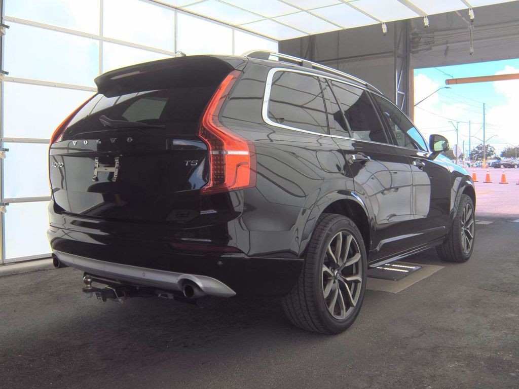 2018 Volvo XC90 Image 4