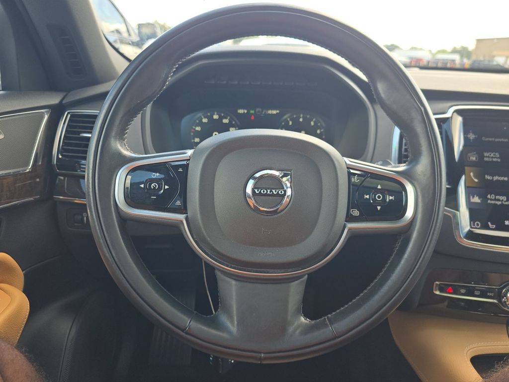 2018 Volvo XC90 Image 10