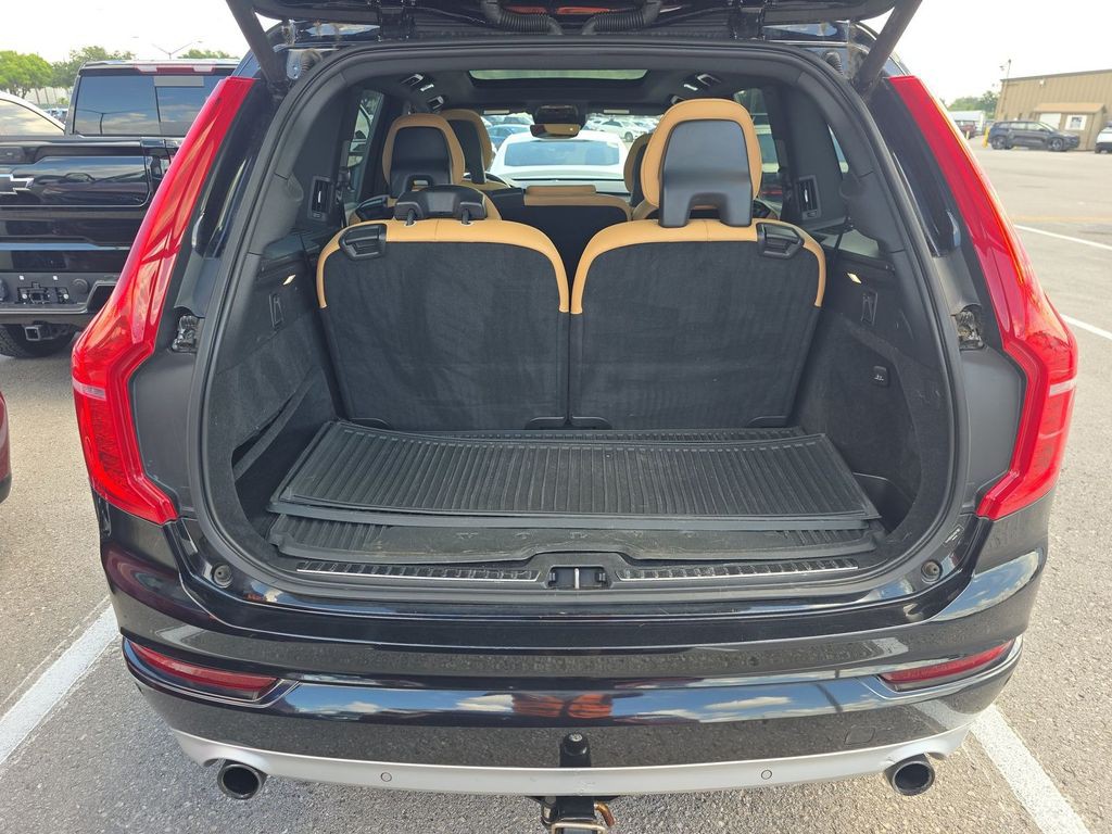 2018 Volvo XC90 Image 16