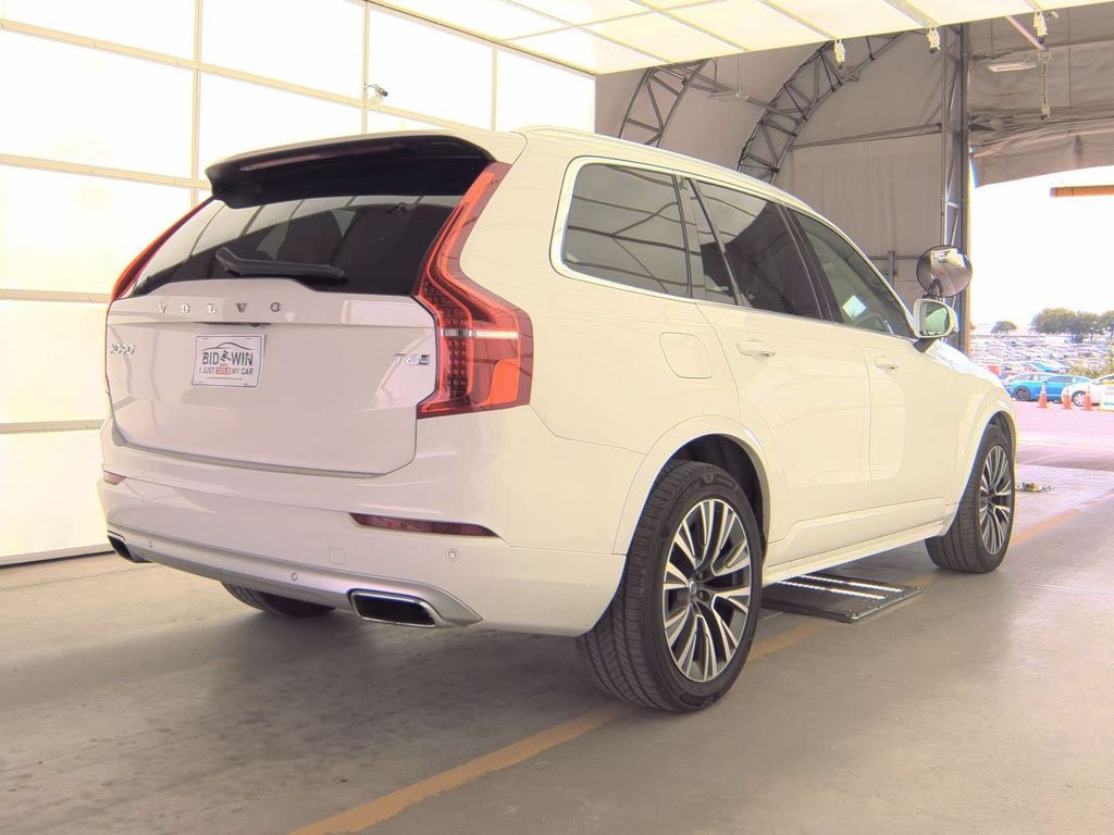 2020 Volvo XC90 Image 4