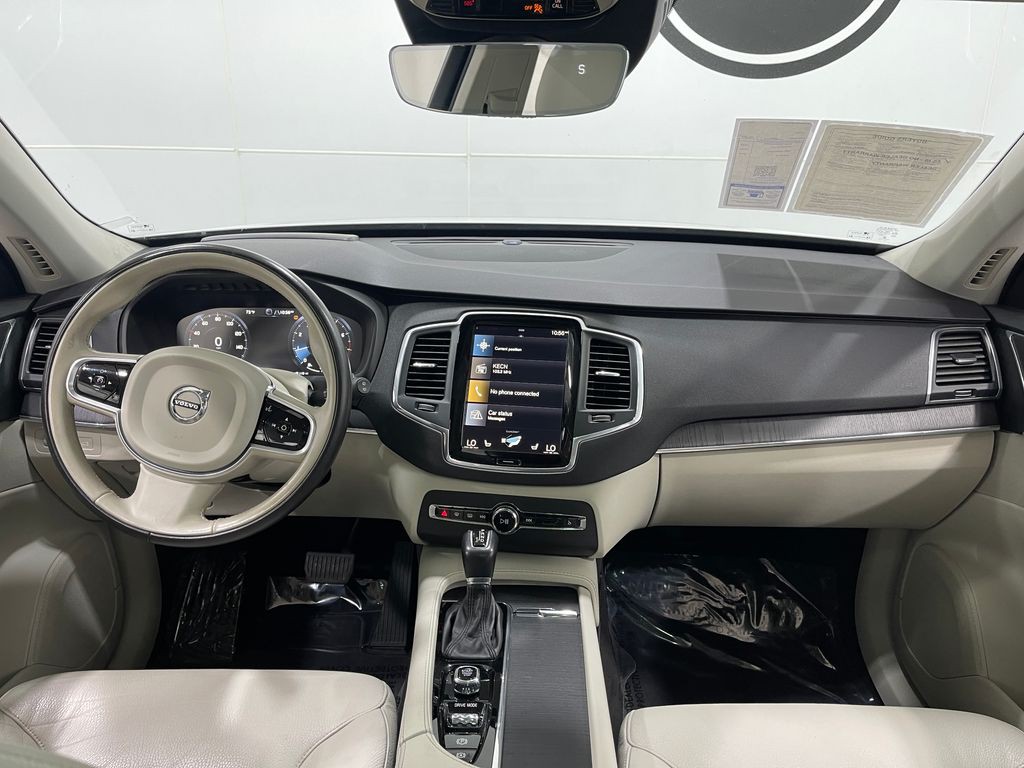 2020 Volvo XC90 Image 19
