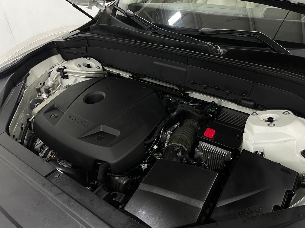 2020 Volvo XC90 Image 27