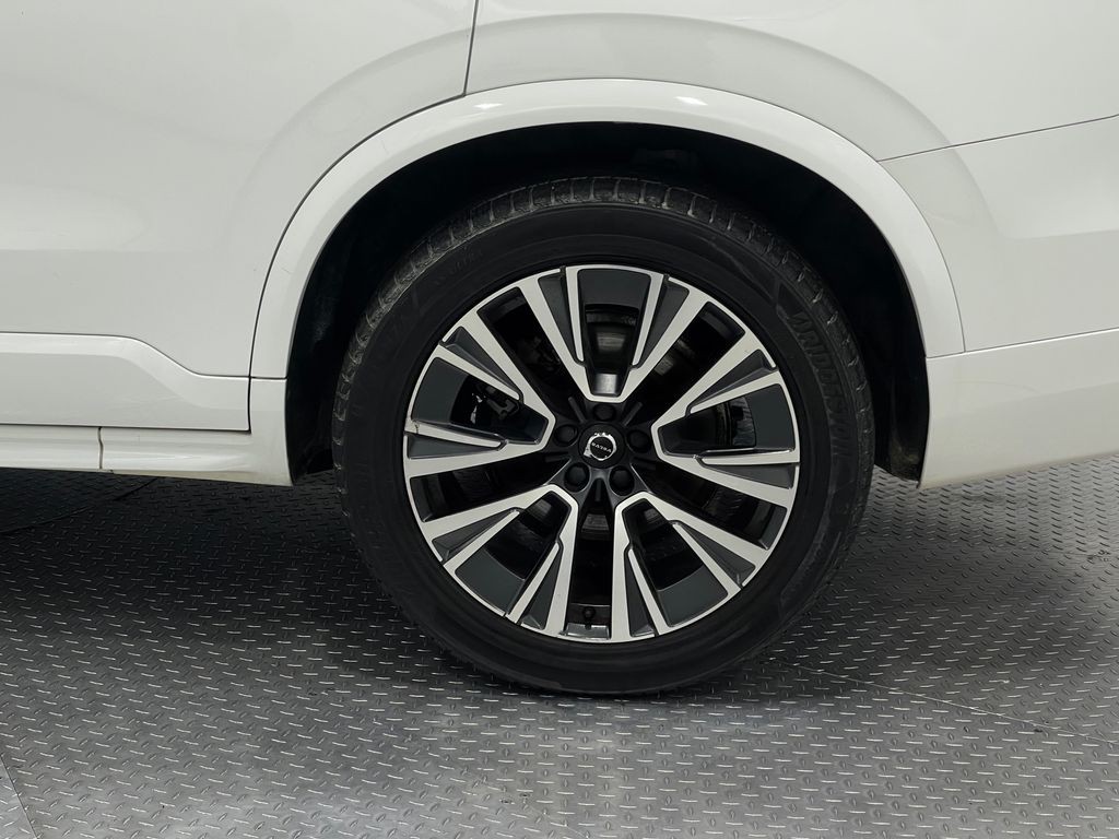 2020 Volvo XC90 Image 36
