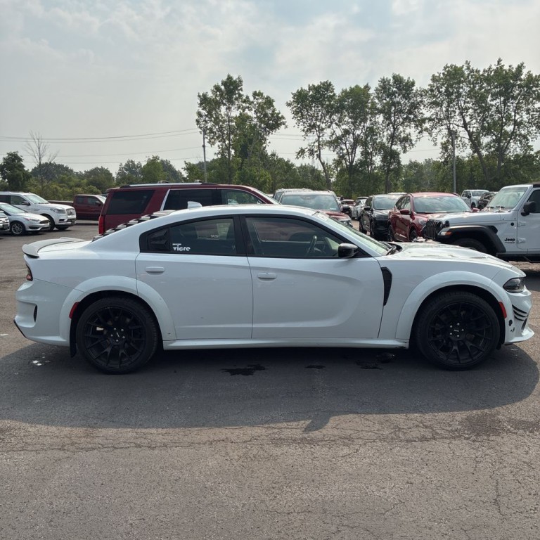 2021 Dodge Charger Image 4