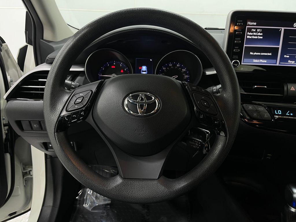 2021 Toyota C-HR Image 20