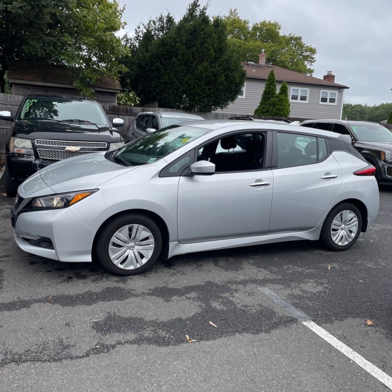 2022 Nissan Leaf Image 5