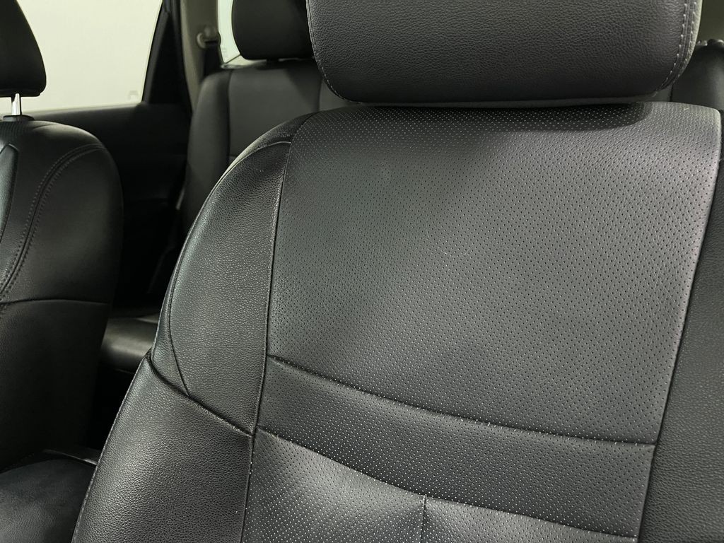 2016 Nissan Rogue Image 17