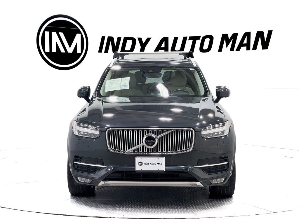 2017 Volvo XC90 Image 9