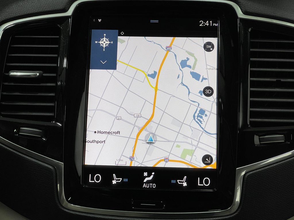 2017 Volvo XC90 Image 10