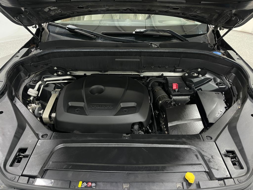 2017 Volvo XC90 Image 27