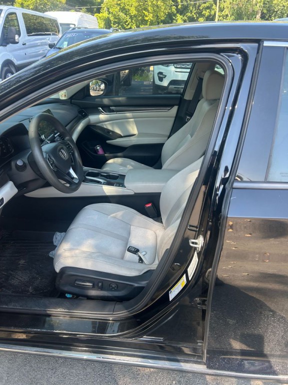 2018 Honda Accord Image 6