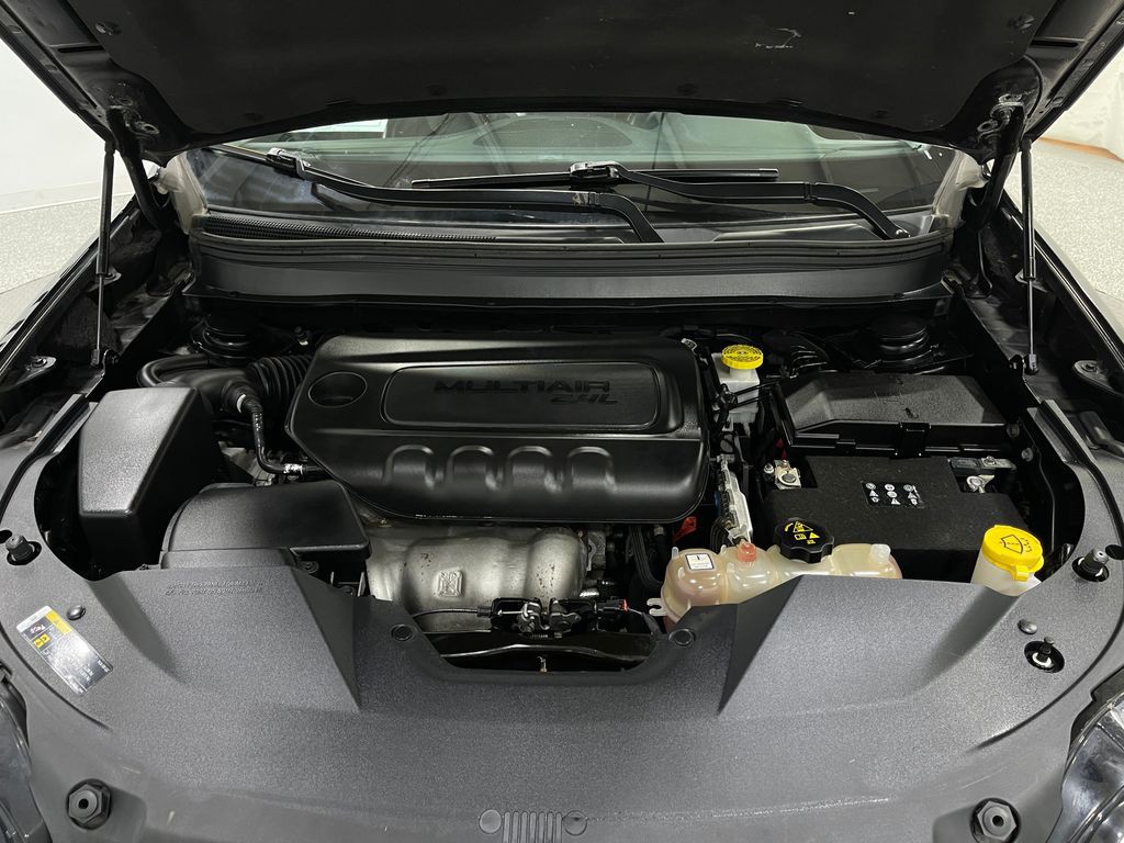 2019 Jeep Cherokee Image 26