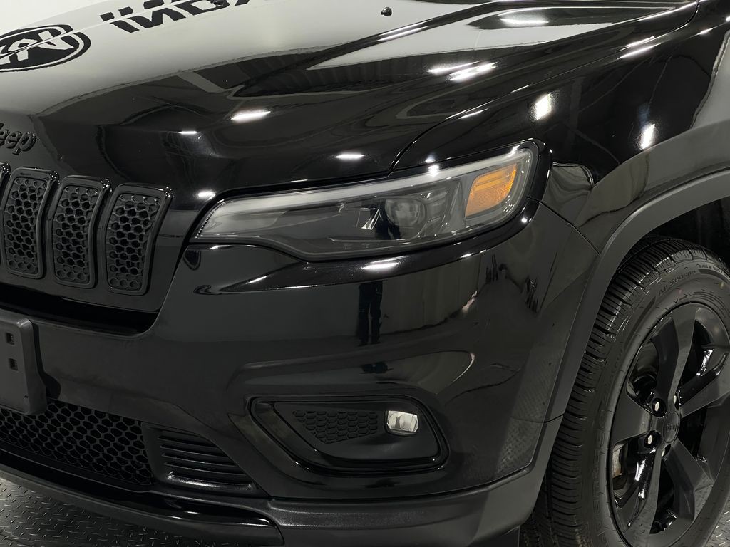 2019 Jeep Cherokee Image 32