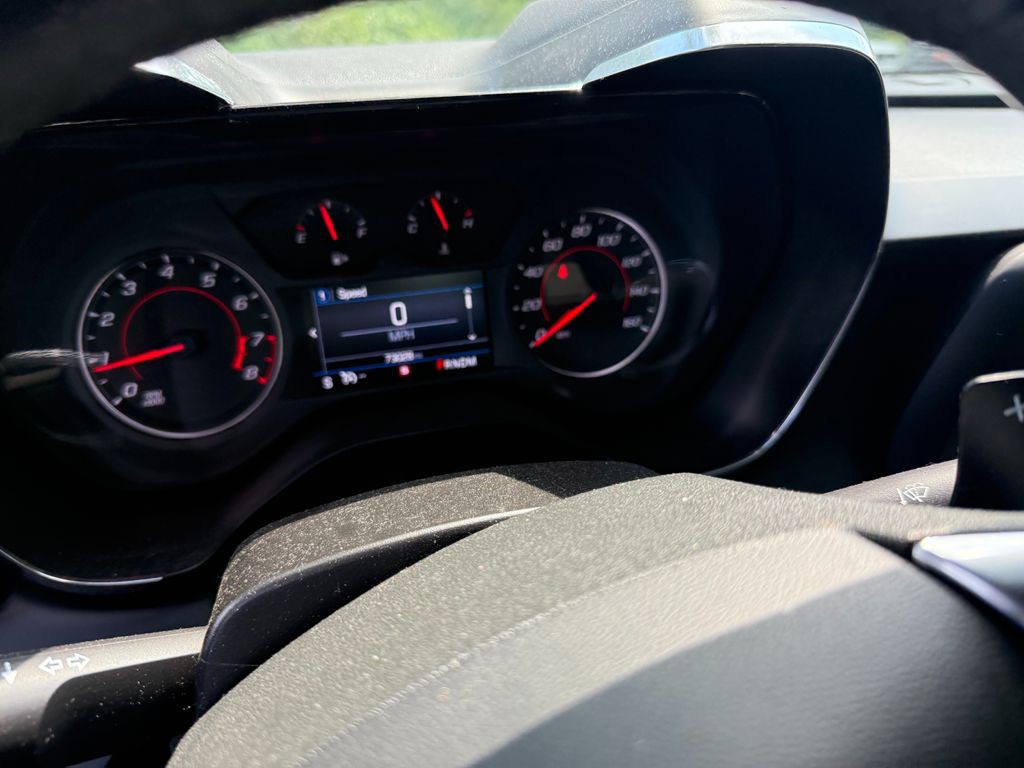 2019 Chevrolet Camaro Image 9