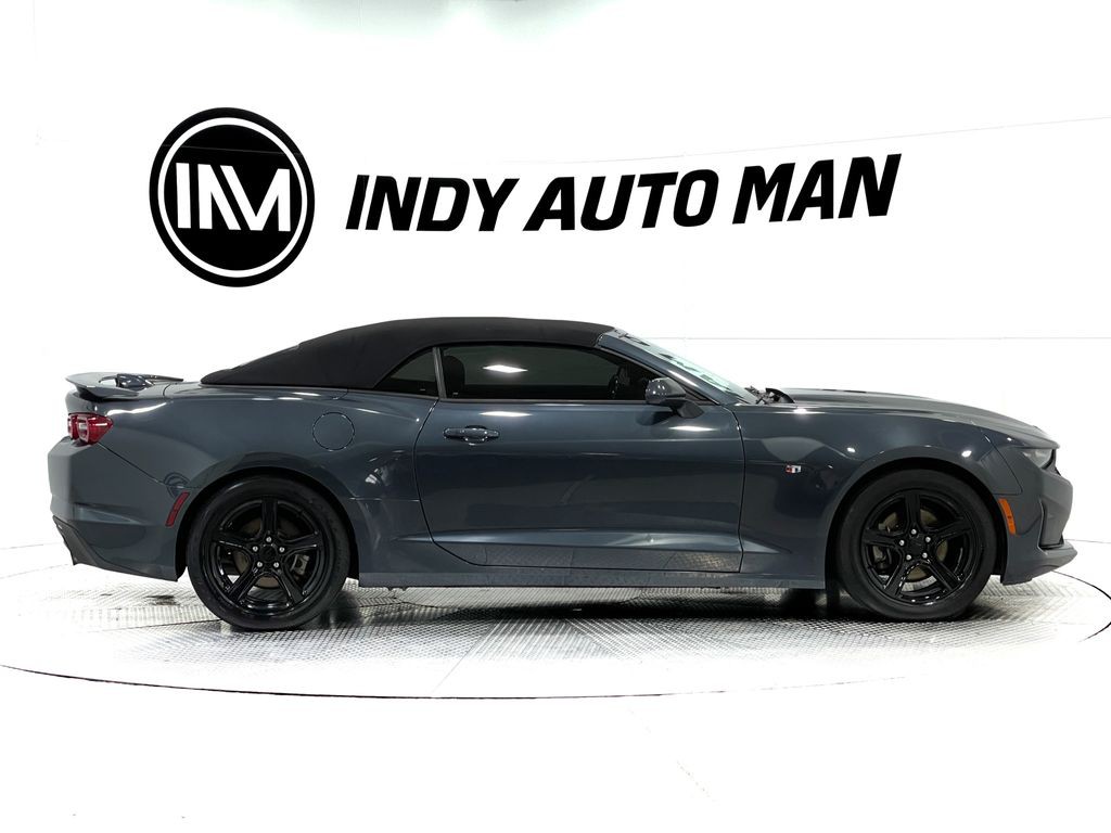 2019 Chevrolet Camaro Image 3
