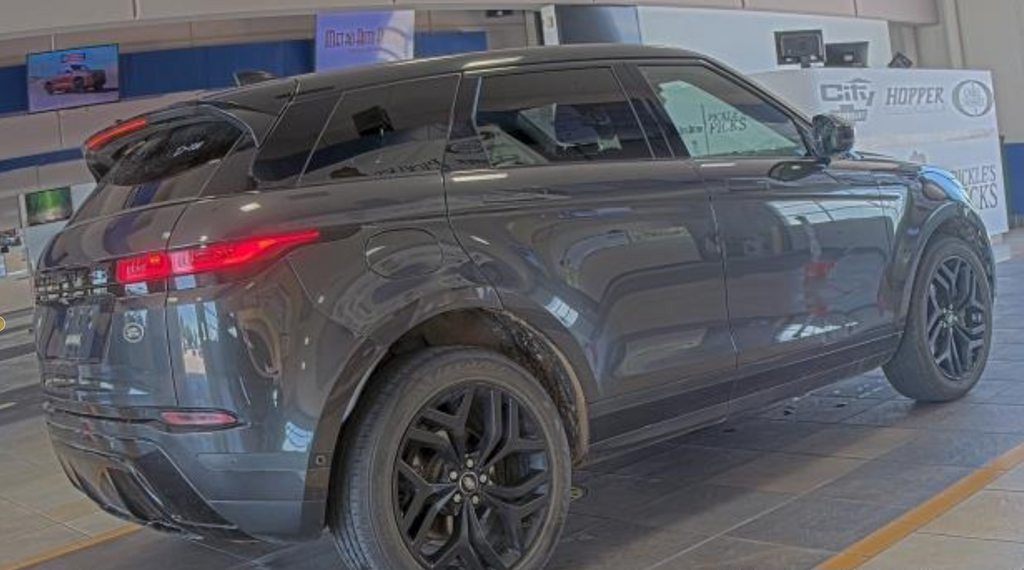 2020 Land Rover Range Rover Evoque Image 2