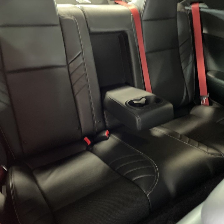2016 Dodge Challenger Image 18